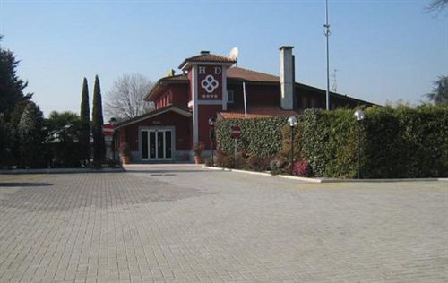 Hotel Daniel 4*